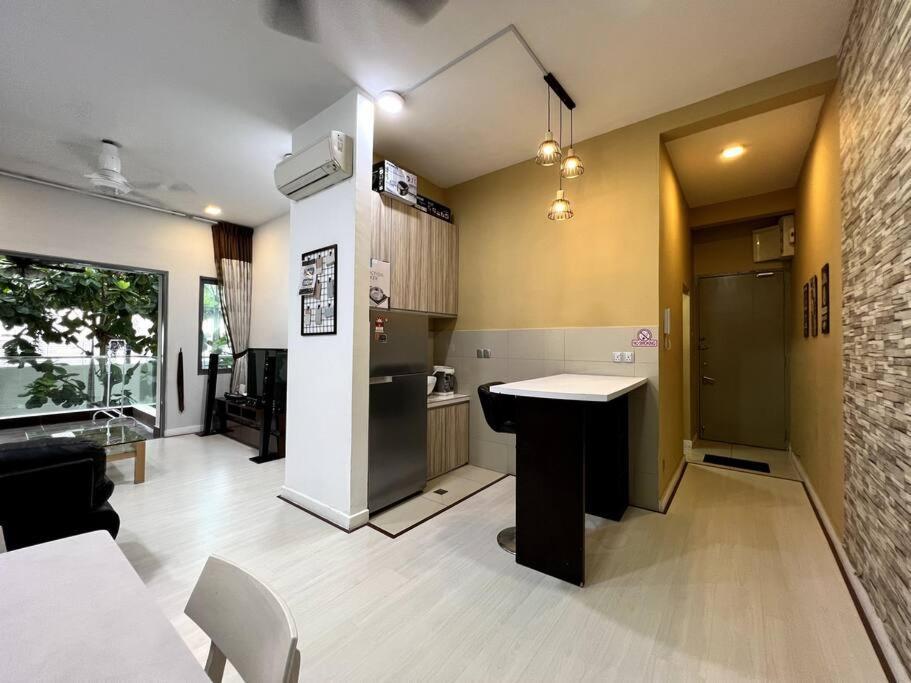 Luxury The Loft Comfort & Convenient Homestay 4 كوتا كينابالو المظهر الخارجي الصورة