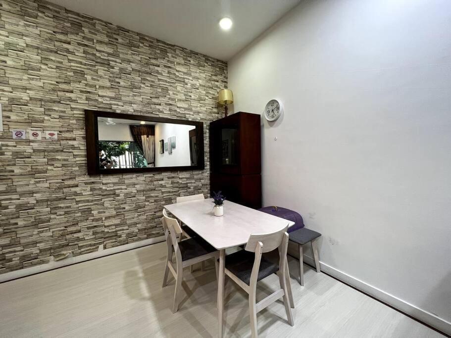 Luxury The Loft Comfort & Convenient Homestay 4 كوتا كينابالو المظهر الخارجي الصورة